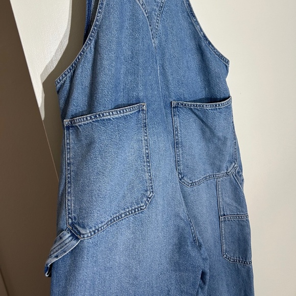 MADEWELL Denim Relaxed Carpenter Overalls in Lewisberg Wash - Picture 4 of 11